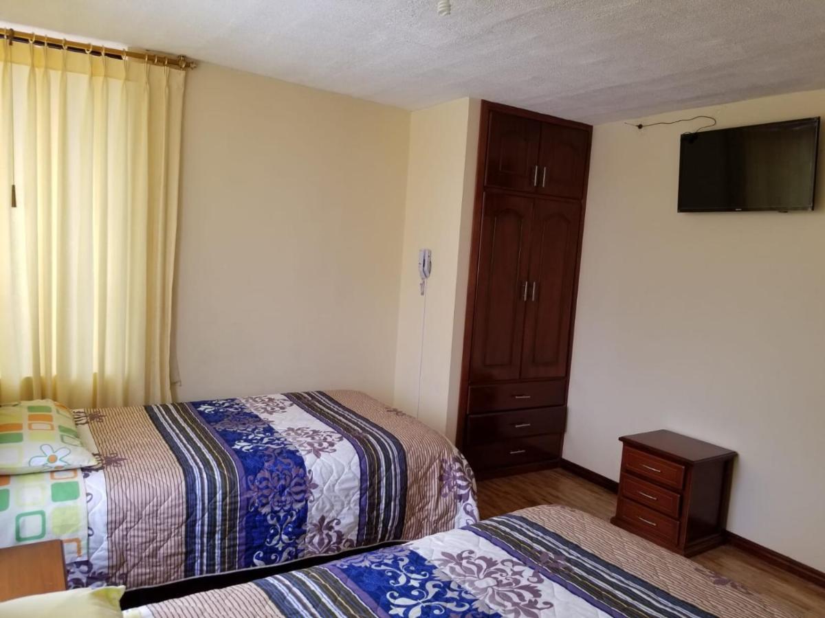Hostal El Confort Quito Norte Zewnętrze zdjęcie