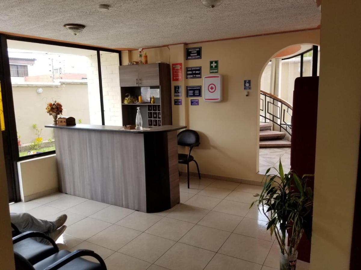 Hostal El Confort Quito Norte Zewnętrze zdjęcie