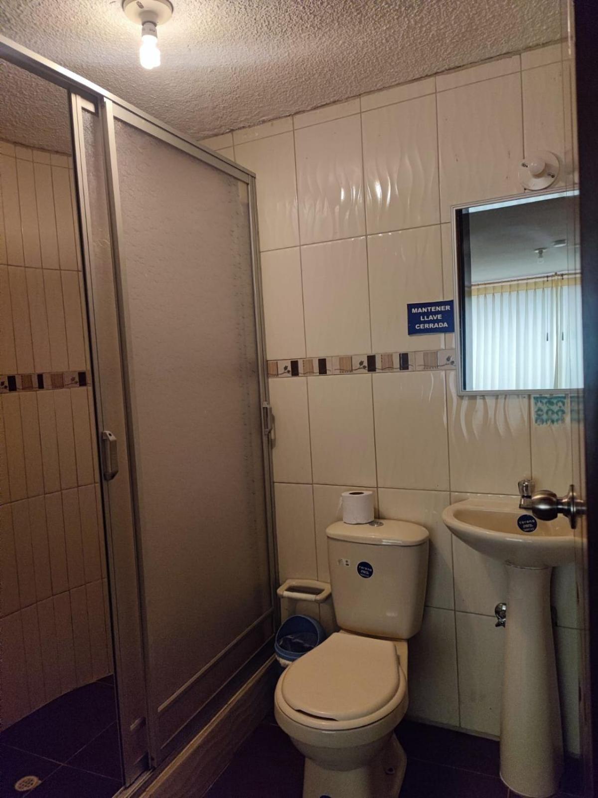 Hostal El Confort Quito Norte Zewnętrze zdjęcie