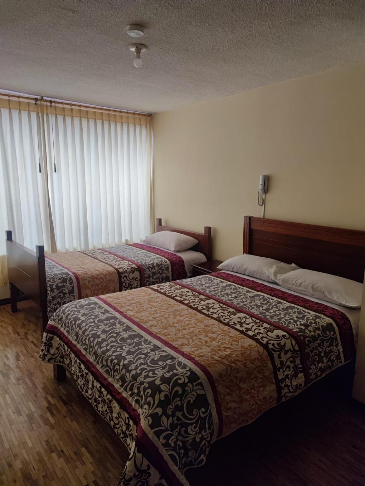 Hostal El Confort Quito Norte Zewnętrze zdjęcie